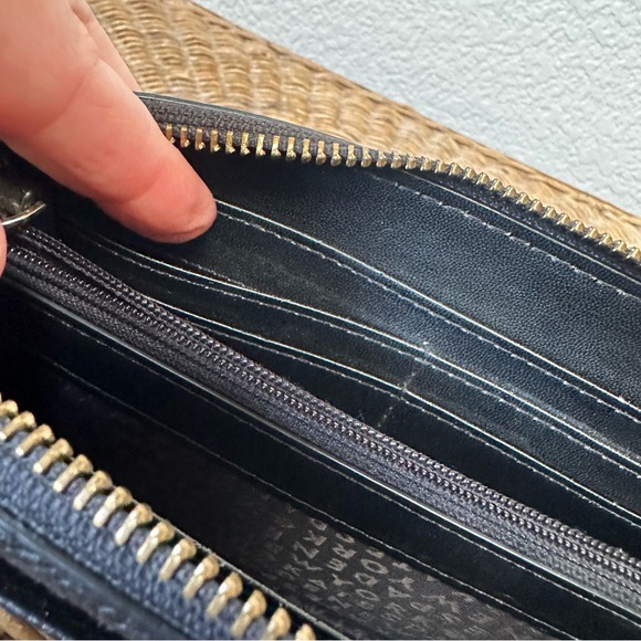 Kate Spade New York Crossbody Organizer Purse Wallet - Picture 7 of 12